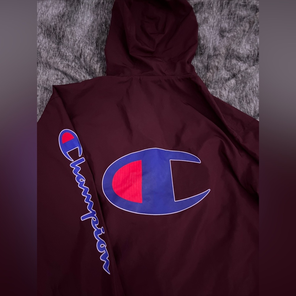 New M Champion x Urban Outfitters Anorak Pullover Maroon Rainjacket Hoodie